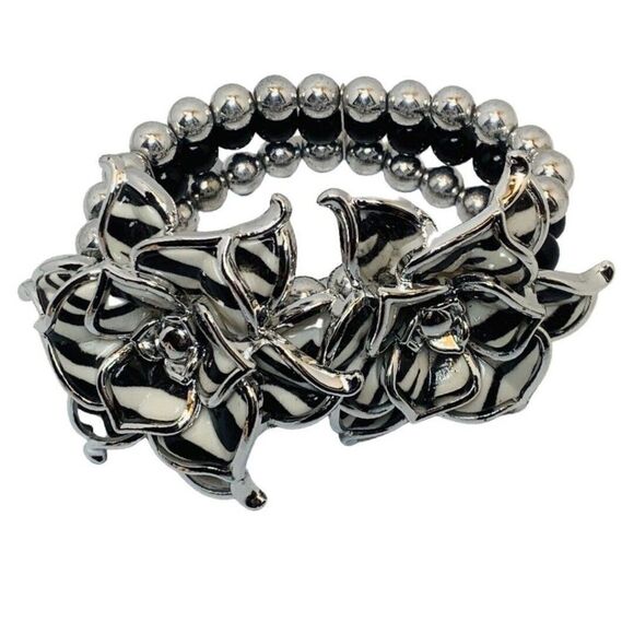 Vintage Black & White Zebra Print Multi Strand Silver Flower Stretch Bracelet 6” - Picture 1 of 6